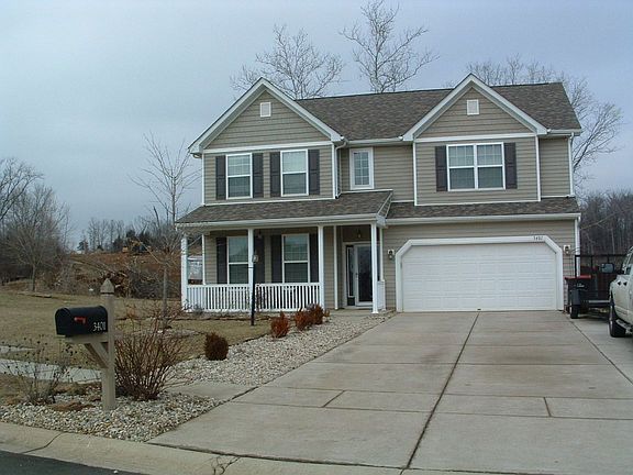 2nd image of 3401 S Glasgow Cir