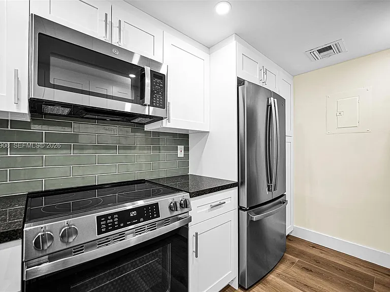 2451 Brickell Ave #5G — Photo 47