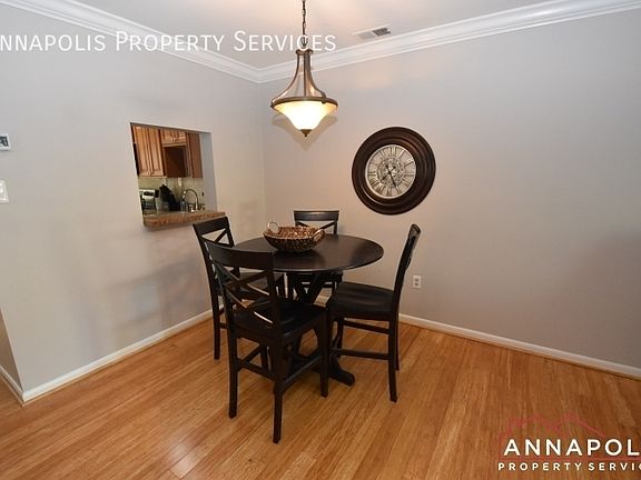 3rd image of 1202 Hollyday Ct