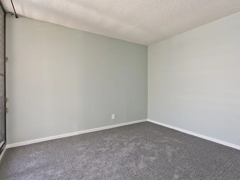1015 Aoloa Pl #453 — Photo 7