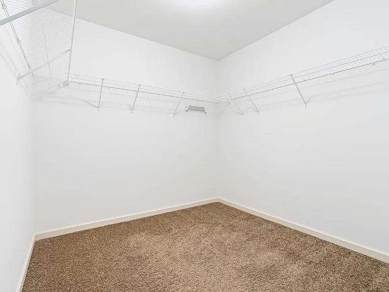 2904 Ashley Ln — Photo 19