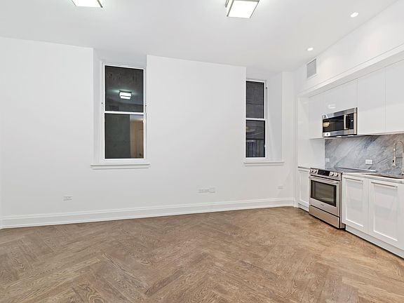 2nd image of 344 W 72nd St APT 4