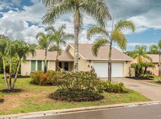 1501 63rd St W, Bradenton, FL 34209