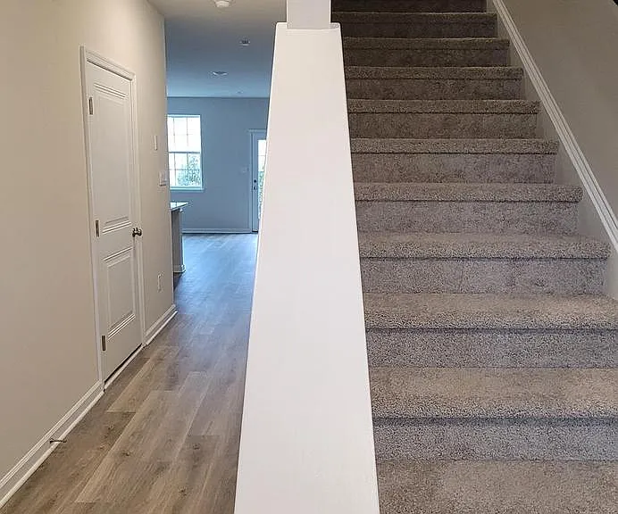 4 Elliot Ln — Photo 7