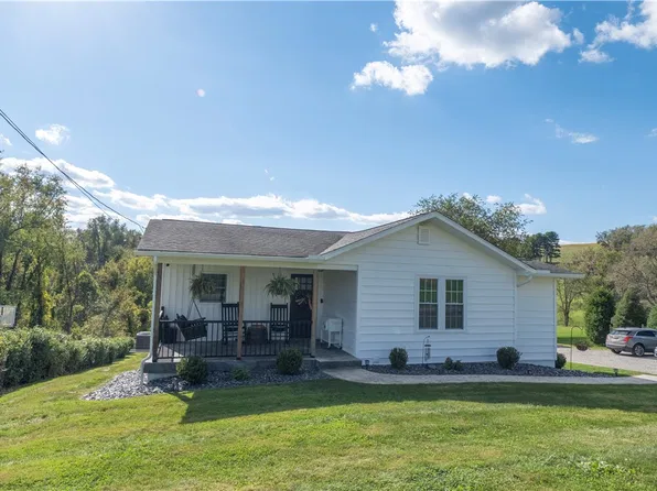 51 Florence Dr, Charleroi, PA 15022