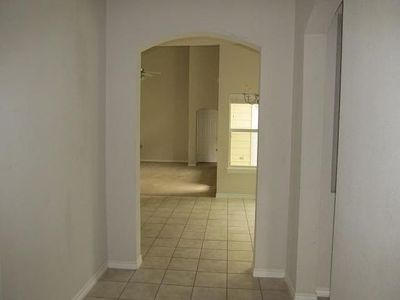 2nd image of 1213 Chattahoochee Dr