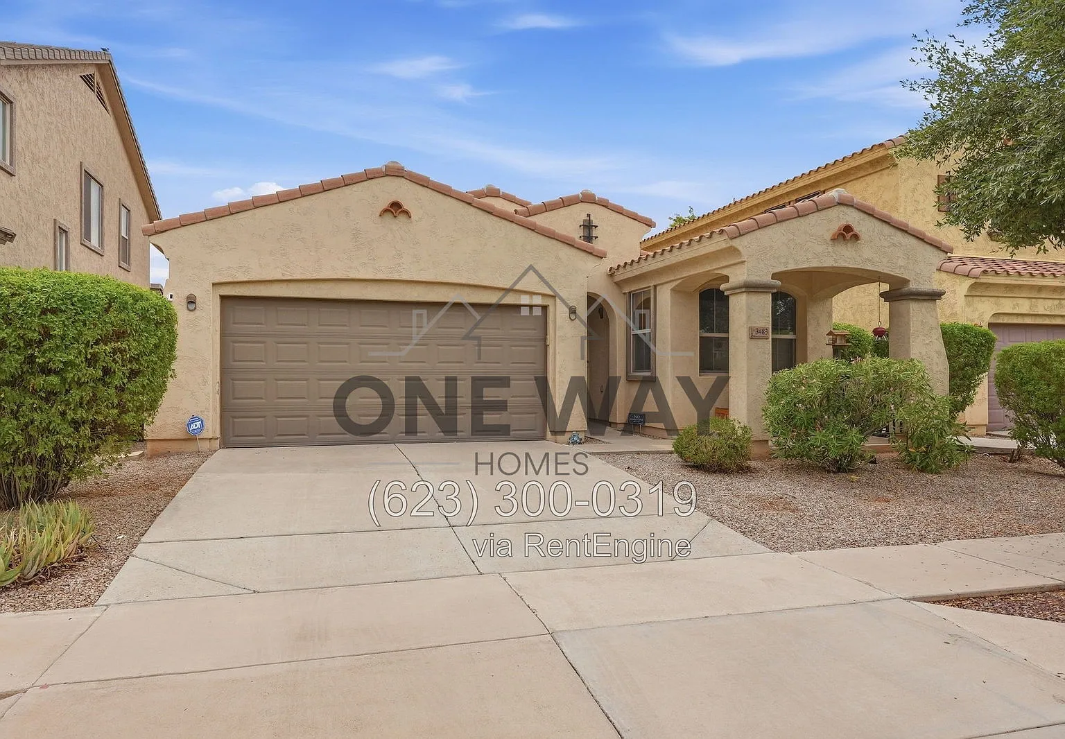 4 bed, 2.0 bath, 1929 sqft, $2,995 — Photo 2