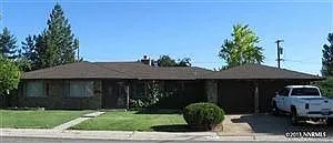 400 Tahoe Dr photo 1