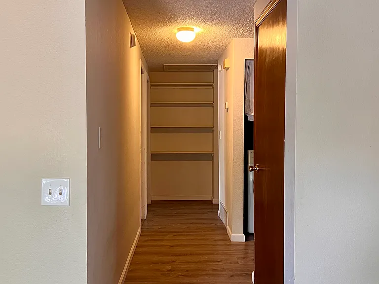 1016 S El Paso St — Photo 6