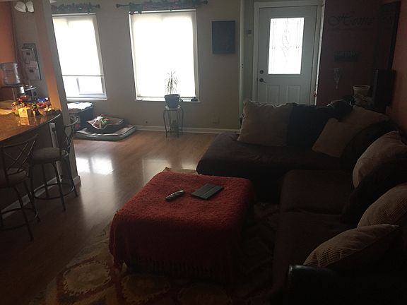3rd image of 1242 Cove Dr #221-C