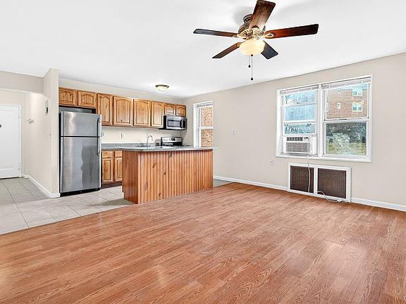 2nd image of 10 Davenport Avenue #1F