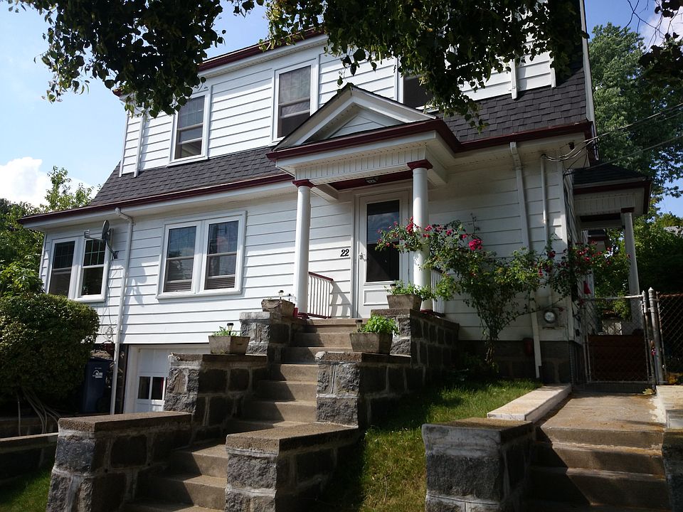 2nd image of 22 Hardwick St