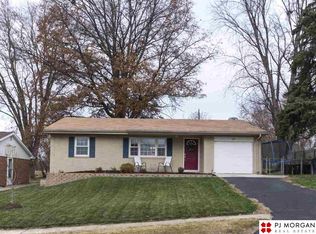 3022 Blue Ridge Dr, Bellevue, NE 68147