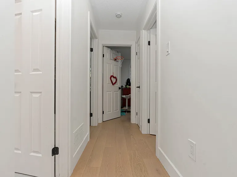 145 Shirley Ave — Photo 35