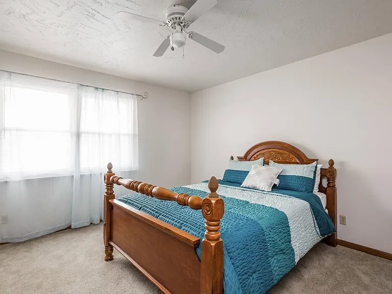 Sassafras Hill Apartments — Photo 19