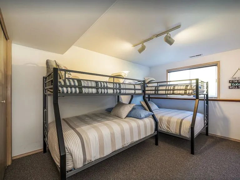 Lower level bedroom 4