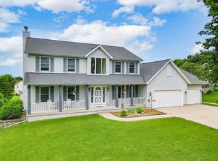 329 N Atwood Ln, Deerfield, WI 53531