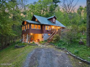 103 Forever Green Rd, Lakeville, PA 18438