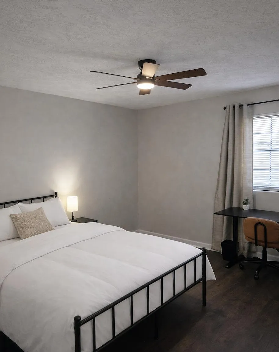 4 bed, 3.0 bath, 1104 sqft, $1,053 — Photo 1