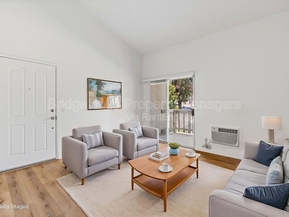 1st image of 830 W Lincoln Ave Unit 284