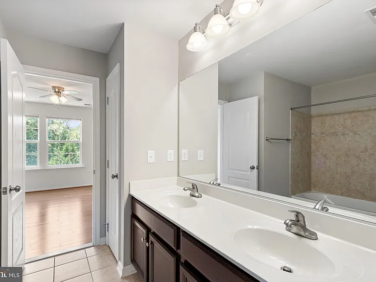 1407 Preserve Ln — Photo 18
