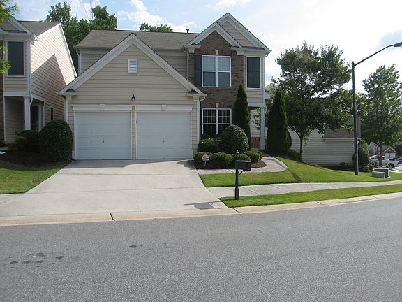 2nd image of 251 Balaban Cir