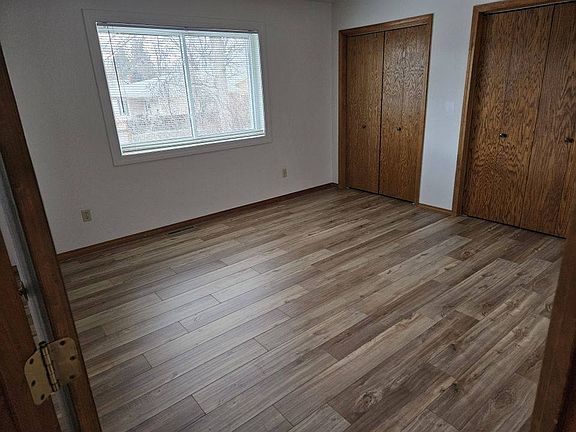 4th image of 1207 Clark Ave