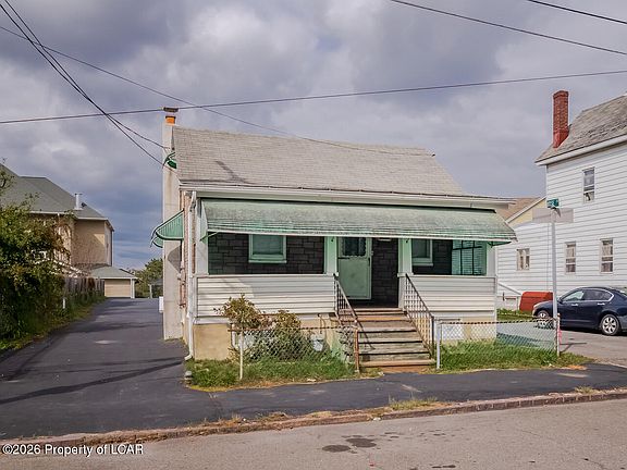 2nd image of 5 Jackson Ave