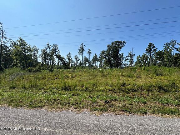 2nd image of 5 Macpate Rd