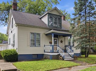 714 Cypress St, Highland, IL 62249