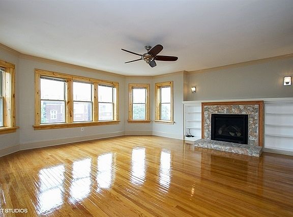 3rd image of 7617 S Phillips Ave APT 3