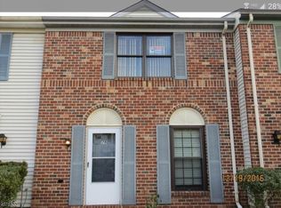 78 Pear Tree Ln #106, Franklin Park, NJ 08823