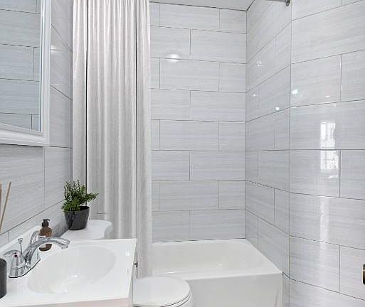 5th image of 546 Chauncey St #3