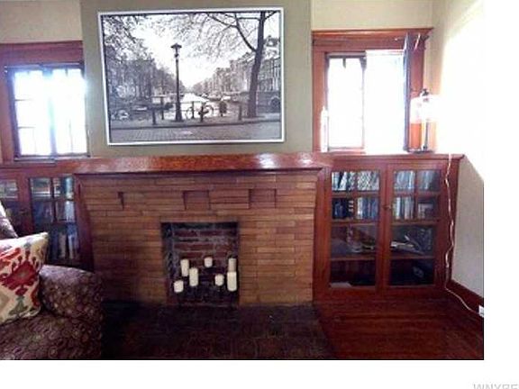 4th image of 376 Beard Ave