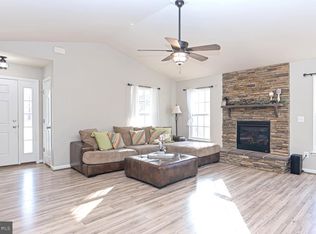 355 Pinehurst Dr, Gordonsville, VA 22942