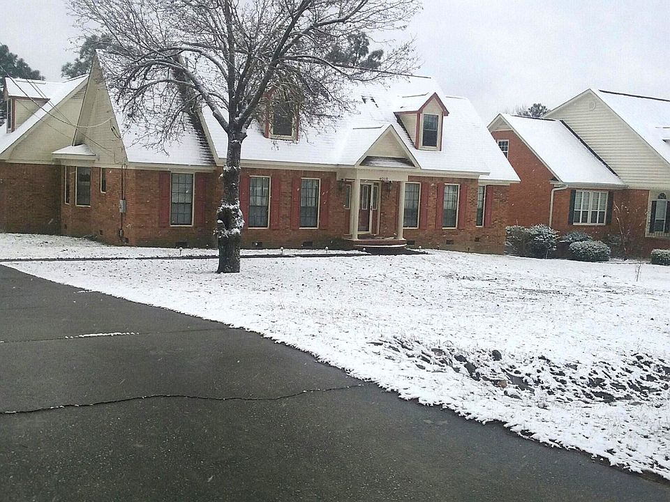 2nd image of 4016 Marshall St