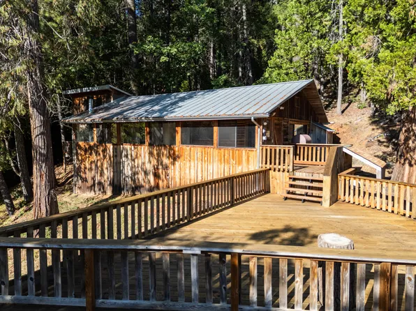 8181 Deer Creek Rd, Selma, OR 97538