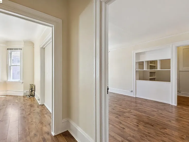 2306 Waverly St — Photo 30