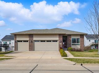 4170 Lillian St, Iowa City, IA 52245