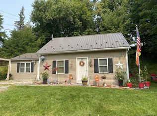 128 Quarry St, Cobleskill, NY 12043