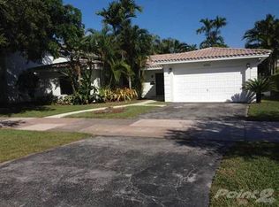 6355 Maynada St, Coral Gables, FL 33146