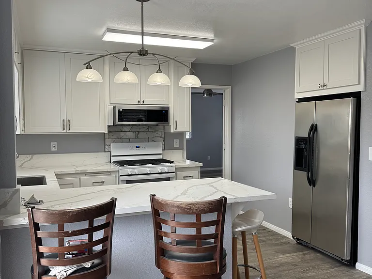 230 Arran Ave #2 — Photo 6