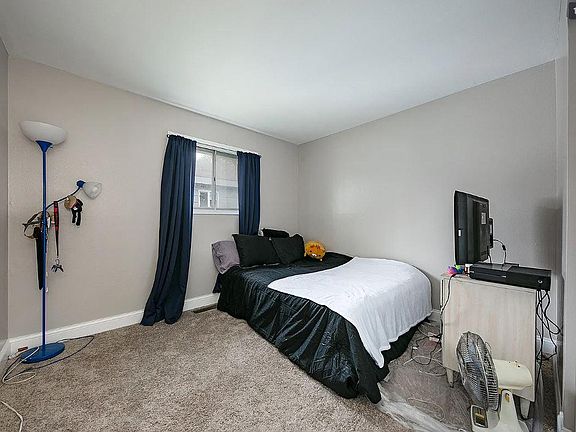 2nd image of 101 Cypress Dr