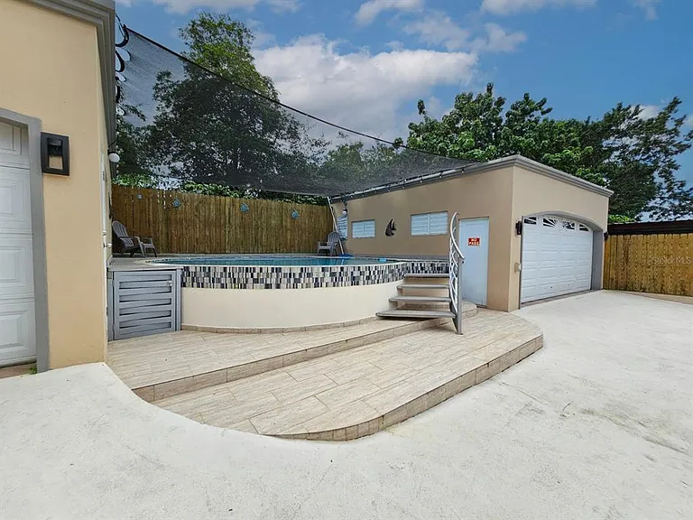 478 San Antonio — Photo 19