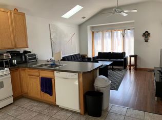 2422 W Taylor St #3, Chicago, IL 60612