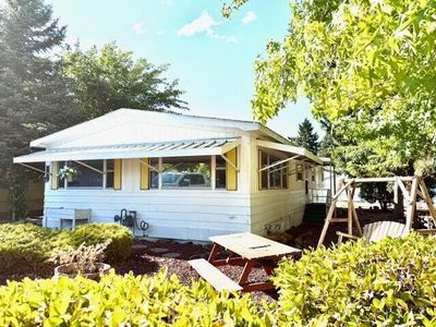 701 Westmont Dr, Grants Pass, OR, 97526