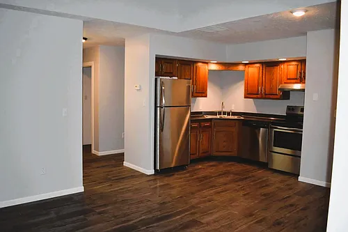 16950 Woodland Dr #9 Photo 1