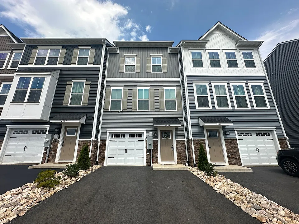 4603 Fountainbridge Ct