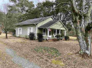 591 E Thompson St, Pittsboro, NC 27312