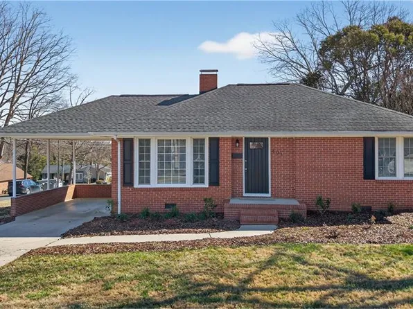 401 Ridgecrest Rd, Asheboro, NC 27203